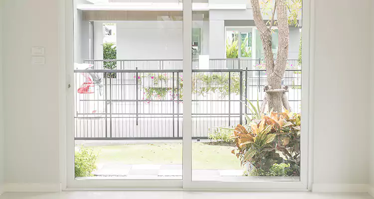 Balcony Screen Door Repair in South San Francisco, CA