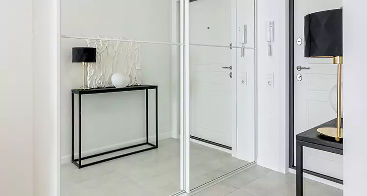 Mirrored Bifold Closet Doors Repair in South San Francisco, CA