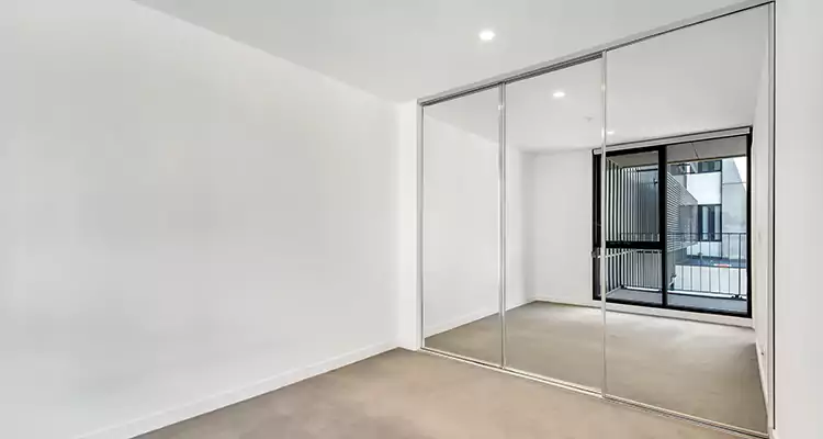 Why Homeowners Choose Us for Sliding Mirror Door Replacement in South San Francisco, CA